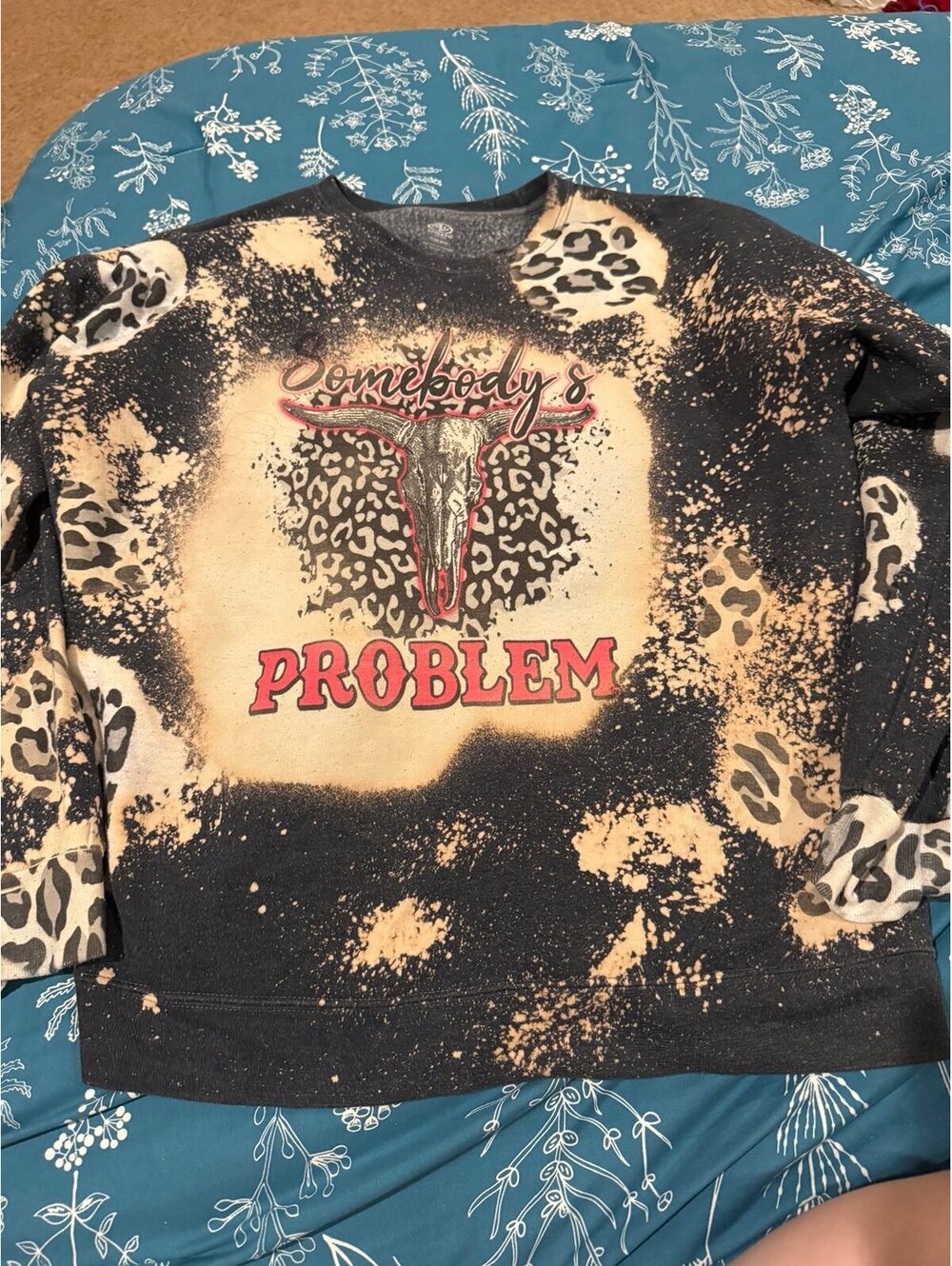Somebodys problem XL sweatshirt